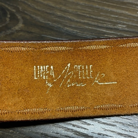 Linea Pelle by Nina K vintage leather brass big bold statement belt small